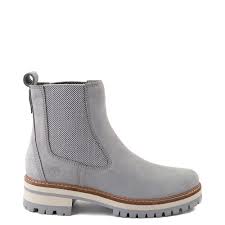 Pin By Fenosoa On Clothes In 2020 Boots Timberland Boots Women Outfit Timberland Boots Women