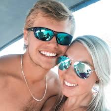 Cameron Collins (@thecameroncollins) • Instagram photos and videos