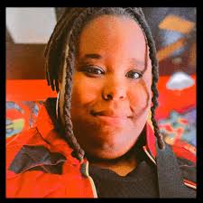 Hey ☺️ I am 20 and really want to get into life skating as a hobby however  I don't know where to start. I have a ring near me but they only