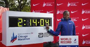 Kenyan eliud kipchoge set an official world record for men of 2:01:39 on september 16, 2018, at the 2018 berlin marathon. Brigid Kosge Breaks Women S Marathon World Record Dubai 92 Your Dubai 92