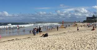 Caloundra is 90 kilometres (55.9 mi) north of the brisbane central business district. Kings Beach Caloundra For Swimming And Rock Pools With Kids Families Magazine