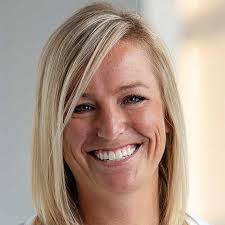 Hannah Parks's Instagram, Twitter & Facebook