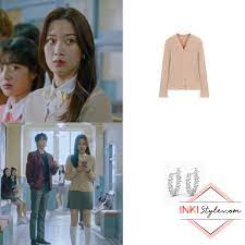 Angie at your true self blog explores how simple chains add instant flair to your outfits. True Beauty Episodes 7 8 Fashion Moon Ga Young As Im Ju Gyeong Inkistyle