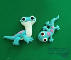 Bruni Frozen 2 Fire Salamander Lizard Elsa Etsy In 2021 Frozen Birthday Cake Lizard Cake Frozen Felt