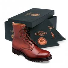 Shop your favourite shoe brands at shoe zone. Top British Shoe Brands 2021 Discount Age