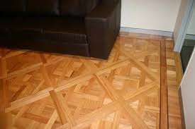 البانو مكون من بلاطات خشب أرو شكل هندسى الكنار هندسى من خشب أرو موجنة Flooring Hardwood Floors Tile Floor