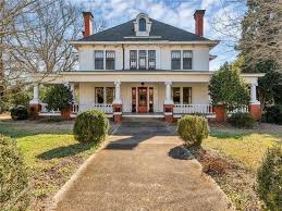 65 College St Mcdonough Ga 30253 Zillow House Styles Old Houses Beautiful Homes