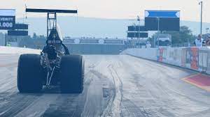 Speed down these racetracks full of nitro. Dragster Dmsb E V