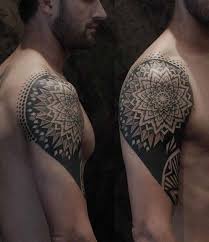 Erkek Omuz Mandala Dovmesi Man Shoulder Mandala Tattoo Omuz Dovmeleri Polinezya Dovmeleri Mandala Dovmesi