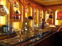 La Maison Du Chocolat Nyc Heaven On Earth Store Image Chocolate Pastry Nyc