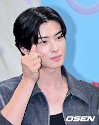 To Moon's Ra Mi-ran denies 1 billion won rumor as conflict with Lee Sun-bin  erupts