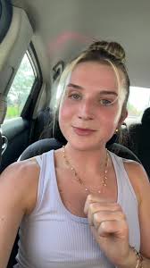 Abigail Heringer Too Thin