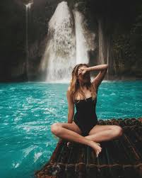 30 Mil Curtidas 187 Comentarios Jessica Mercedes Kirschner C Jemerced No Instagram Swimming In That Milky Tur Beach Poses Waterfall Photo Summer Photos