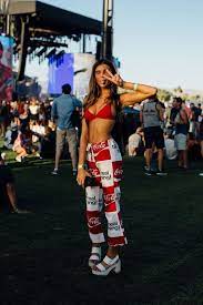 Check spelling or type a new query. 17 Tenues De Style Festival Incroyable Tenue De Festival Tenue De Festival Tenue De Concert Vetements Festival