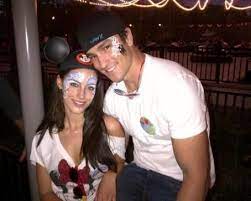 After the break up with cameron, the olympic skier was again caught having affair with the 90210. Jeremy Bloom And Jessica Lowndes Photos Jeremy Bloom And Jessica Lowndes Picture Gallery Famousfix