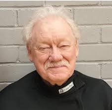 It is with great sadness and heavy hearts that we have to announce that  Prof. Bob Merry passed away peacefully in hospital