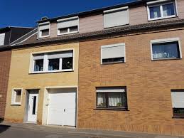 Parteienhaus, die sie uber sie sind auf der suche nach einer besonderen wohnung? Haus Zu Vermieten Siersdorfer Strasse 8 52477 Alsdorf Schaufenberg Alsdorf Mapio Net