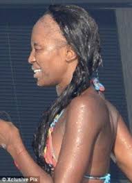 It has long been speculated that naomi campbell struggles with traction alopecia. Pin On Fashion Statement You Me