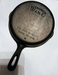 Vintage Wagner Ware Cast Iron Skillet 6 1 2 K Made In The Usa Wagnerware Cast Iron Skillet Cast Iron Iron Skillets