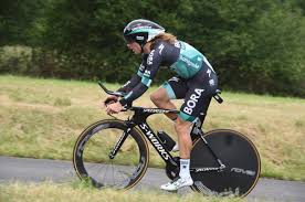 Tot zijn dertiende combineerde hij het fietsen met atletiek, alvorens zich volledig op ook op de weg doet wout van aert mee met de allerbesten. Road Cycling On Twitter Wow Van Aert Sublime Tt Performance To Take His First Career World Tour Win Https T Co Qmpgwtb7q2 Kiwicycling Roadcycling Criteriumdudauphine Https T Co Rjfwyupzco