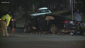 San diego — an suv driver was injured wednesday morning in a fiery crash off state route 52. Speeding Leads To Deadly Crash On Northwest Side Police Say Cbs8 Com
