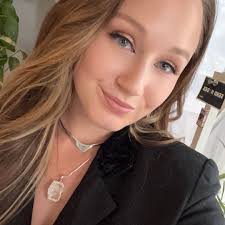 Hey so quick question because I'm pretty new to vinyl collecting! Why do  some albums only release most of the album