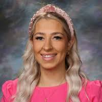 Angela Echols's Instagram, Twitter & Facebook