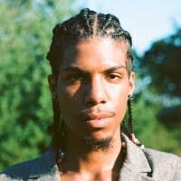 Allen Espinal's Instagram, Twitter & Facebook