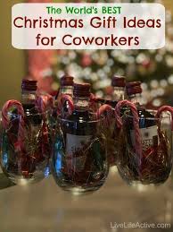 Christmas Wine To Go The Easiest And Cheapest Gift Idea To Give To Your Coworkers Diy Christmas Gifts For Coworkers Diy Christmas Gifts Cheap Christmas Cheap