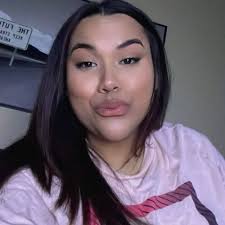 Angel DeLeon (@ttyl.angell) • Threads, Say more