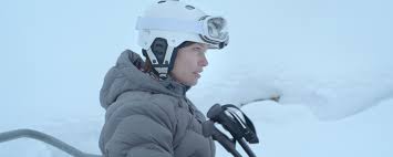 Это событие повлекло за собой сильные изменения в их жизни. Force Majeure John Mcdonald