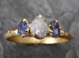 Dainty Raw Sapphire Diamond Gold Engagement Ring Wedding Ring Montana Sapphire Blue Violet Gemstone Rin Violet Gemstone Rough Gemstone Jewelry Montana Sapphire