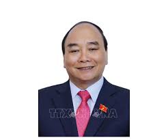 Đến sáng nay 8/6, phó chủ tịch vff cao văn chóng cho biết, chủ tịch nước nguyễn xuân phúc đã một lần nữa gửi lời chúc mừng, động viên đến tuyển việt nam. Tom Táº¯t Tiá»ƒu Sá»­ Chá»§ Tá»‹ch NÆ°á»›c Nguyá»…n Xuan Phuc