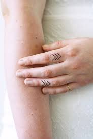 Small Arrow Finger Tattoo 4 Pieces Arrow Finger Tattoo Simple Finger Tattoo Trendy Tattoos