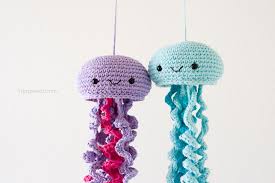 Free crochet bathroom spa set pattern. Crochet Jellyfish One Dog Woof