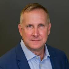 Phil Cason's Instagram, Twitter & Facebook