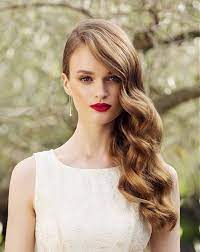 Saint Algue Long Brown Wavy Hair Styles Ukhairdressers Com Long Wavy Hair Glamorous Hair Curly Hair Styles Naturally