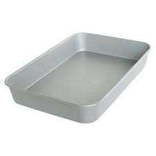 Threshold 9 X 13 Cake Pan Check Out This Great Product This Is An Amazon Affiliate Link Cake Pans Pan Cake Pan Sizes