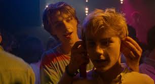 The movie was initially supposed to be called 'été 84' ('summer of 84'). Minireview Ete 85 Film John Arthur Sweet Poet Monologist