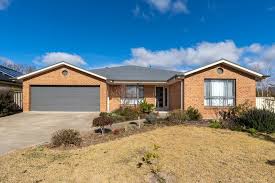 Bulk water is also sold to cowra shire council to service rural consumers on trunk main 'c' and the villages of woodstock and gooloogong. 182 Real Estate Properties For Sale In Blayney Nsw 2799 Domain
