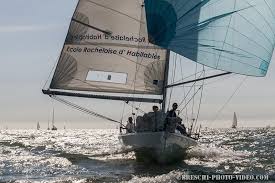 Vous Cherchez Une Idee De Cadeau Pour Noel Des Bons Cadeaux Sont A Votre Disposition Si Vous Souhaitez Offrir Une Avec Images Permis Bateau Bateau La Rochelle