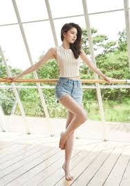 7 things you never knew about han so hee han so hee is currently gaining much attention for her role some things you probably didn't know about han so hee (한소희) subscribe to star fun facts. í•œì†Œí¬ Han So Hee Updates On Twitter Han So Hee Who Has A Perfect Body Shape With Exclamations Revealed How To Manage Her Body Actress Han So Hee Who Was Greatly Loved For Her