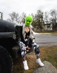 See more ideas about gangster girl, ski mask, grunge aesthetic. Ski Mask Pictures Download Free Images On Unsplash