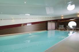 Look At This Nice Indoor Swimming Pool With Spa In A Nice Home Swimming Pools Pool Indoor Swimming Pools