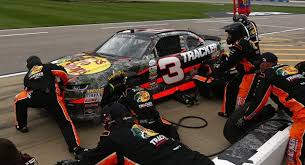 The nascar xfinity series is a stock car racing series owned and operated by nascar. Dillons Burton Lee Gaughan To Drive Rcr No 3 Xfinity Entry In 2018 Nascar Com