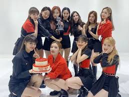 Was commissioned by a friend to draw loona from helluva. Loona Score First Ever Music Show Win For New Single So What Newsgroove Uk
