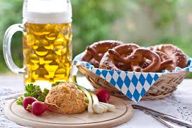 Zu einer zünftigen brotzeit gehört der obazda. Obazda Perfekt Zur Brotzeit