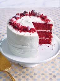 Gateau Red Velvet Et Canneberges Givrees Ricardo Recipe Red Velvet Cake Decadent Cakes Chocolate Recipes Easy