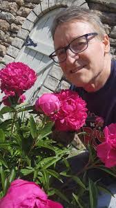 I like this plant I planted a lot In the future they will combine to form a  large bush.