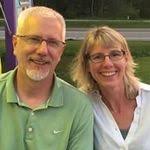 Wendy Knuth's Instagram, Twitter & Facebook